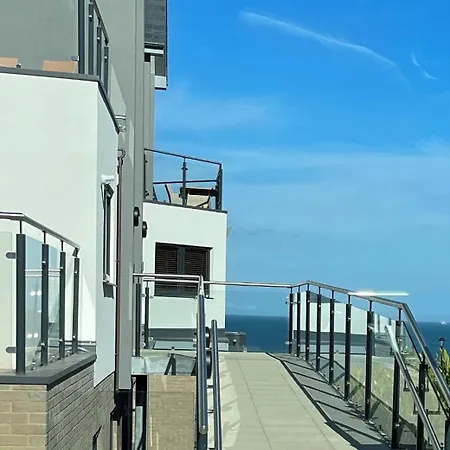 Bayvue Apartment & Apartment 7, The Bay House Shanklin Exterior photo