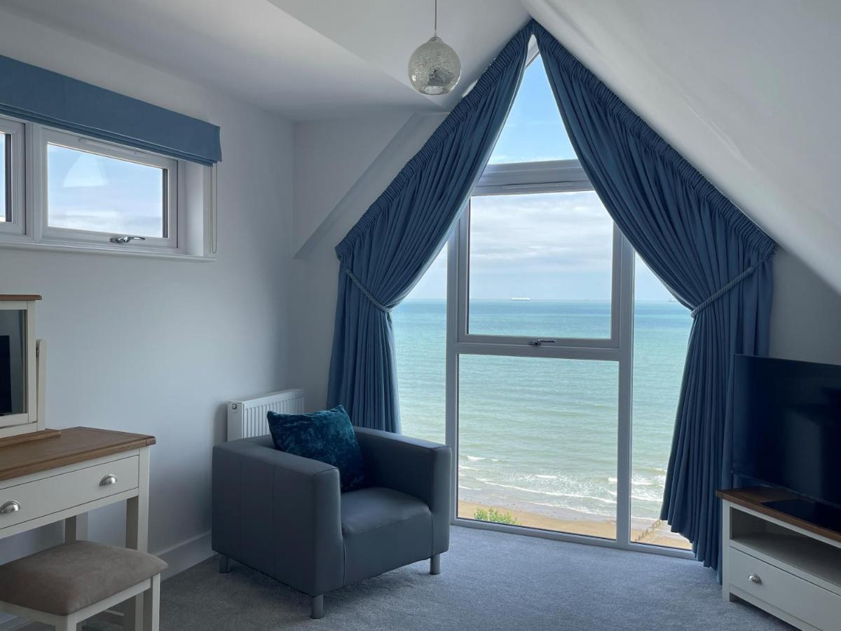 Bayvue & 7, The Bay House Apartment *
