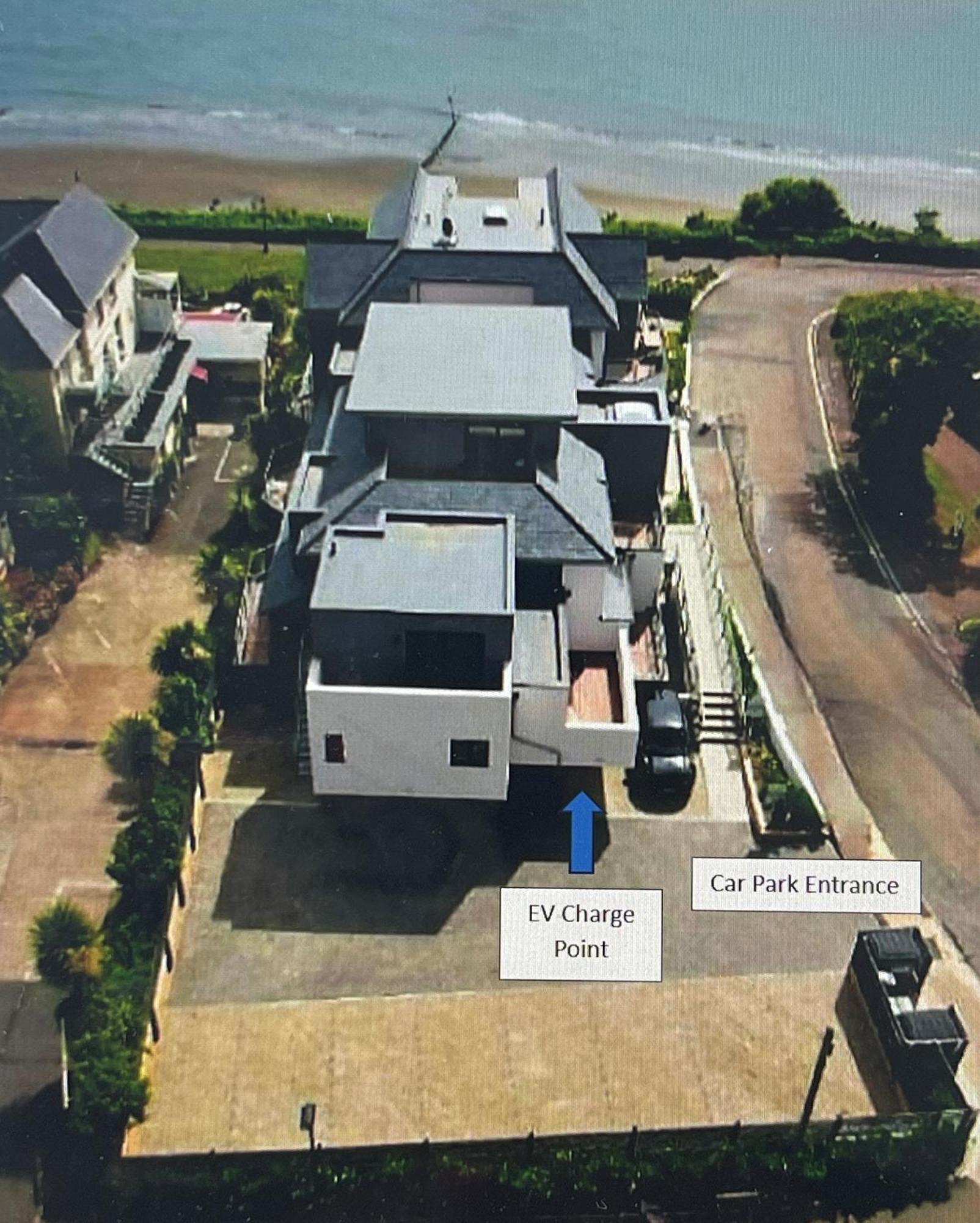 Bayvue & 7, The Bay House